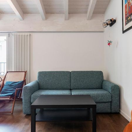 Cozy Apartment Near Central Station Milán Exterior foto